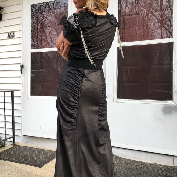 Dress - Picture 6 of 6